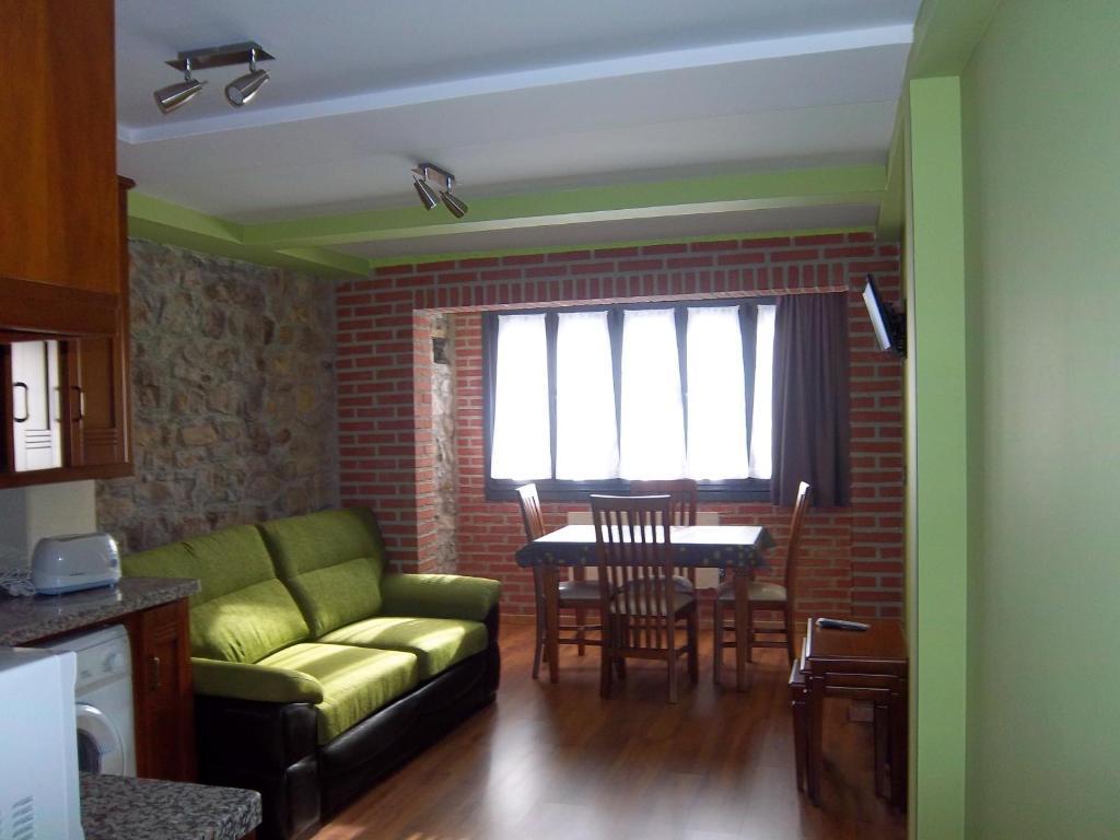 Apartamentos Entrepalacios Авила Номер фото